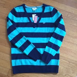 Vineyard Vines women’s sweater